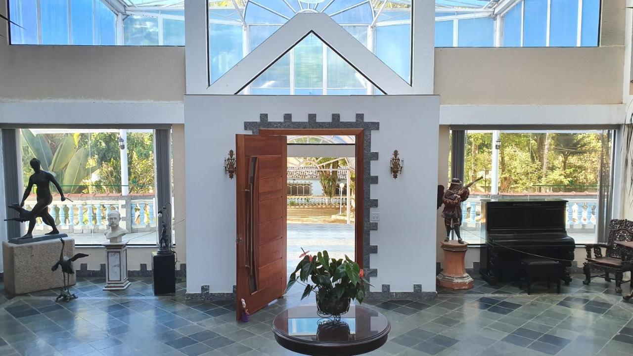 Vale Do Encantado Park Hotel Fazenda Guararema Exterior photo